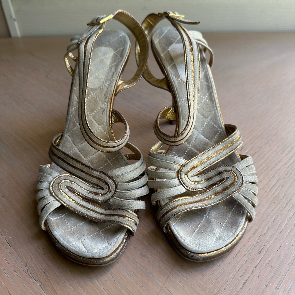 Chanel Elegant Gold and Cream Women's Sandals